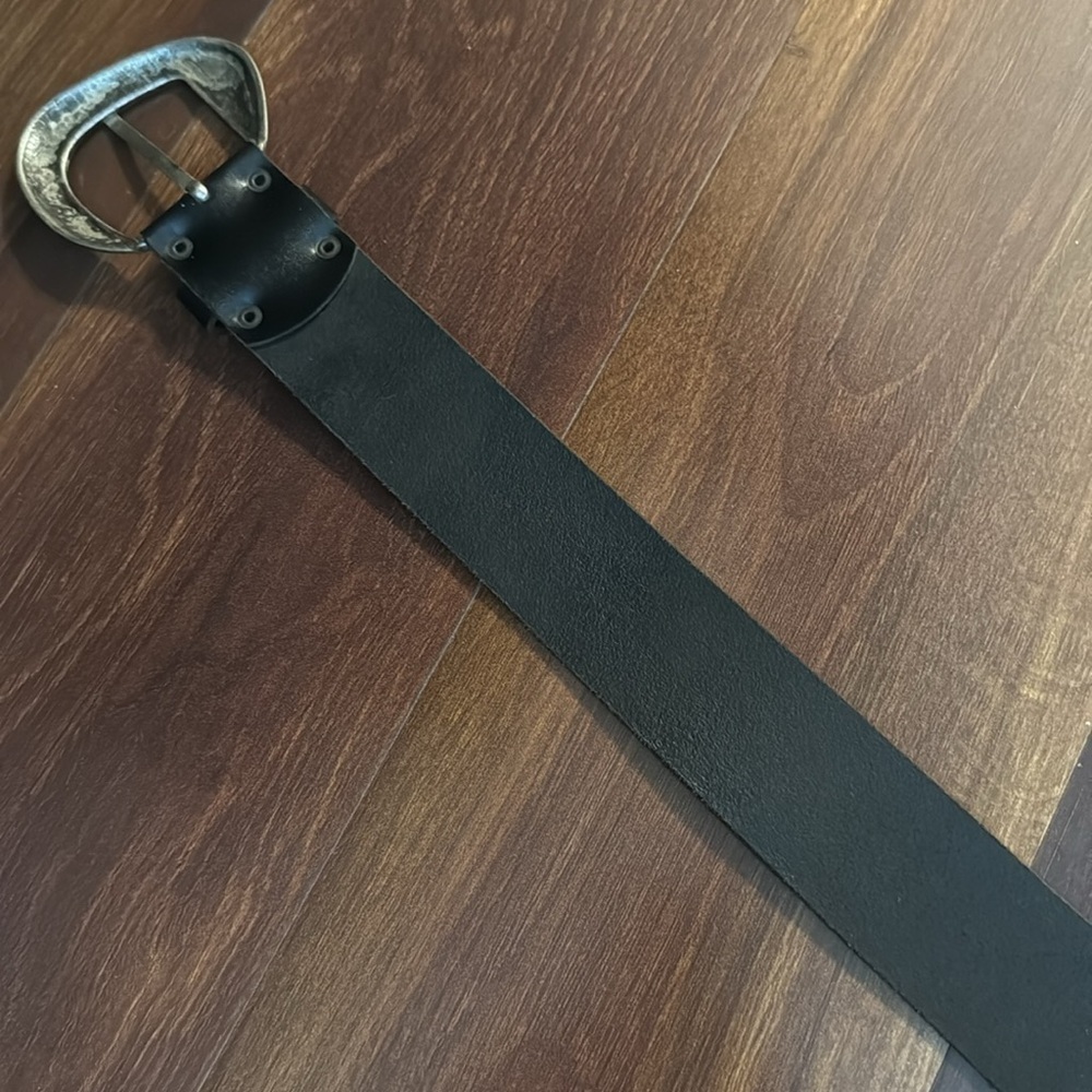 DIVIDED Women's Black Belt Size Medium - Picture 7 of 11